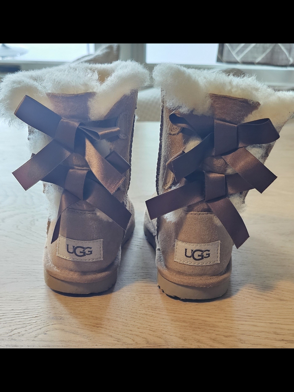 UGG Chestnut Sheepskin Boots with Satin Bows (Little Kid Size 11)